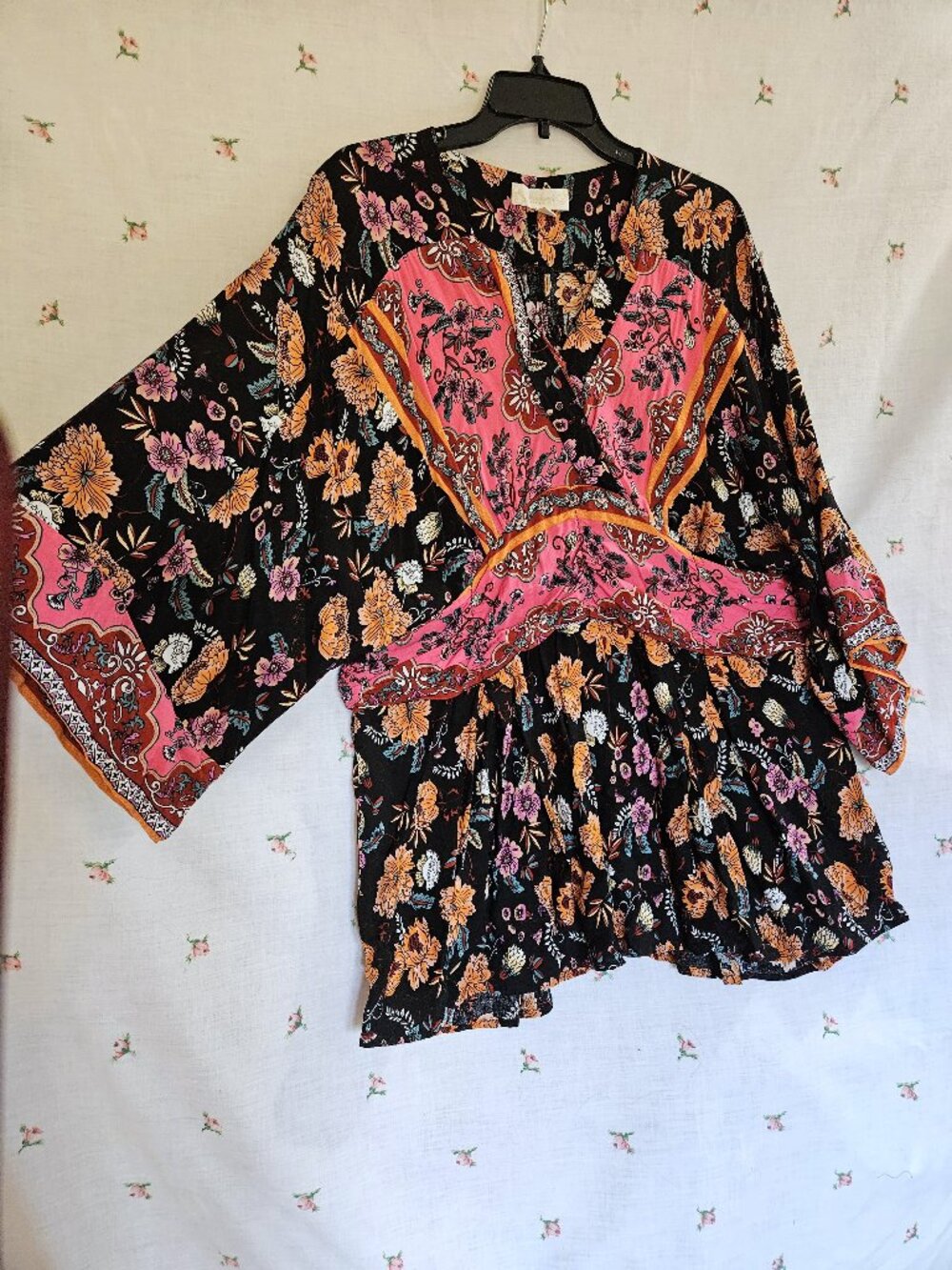 Size 2X Suzanne Betro Kimono Sleeve Blouse